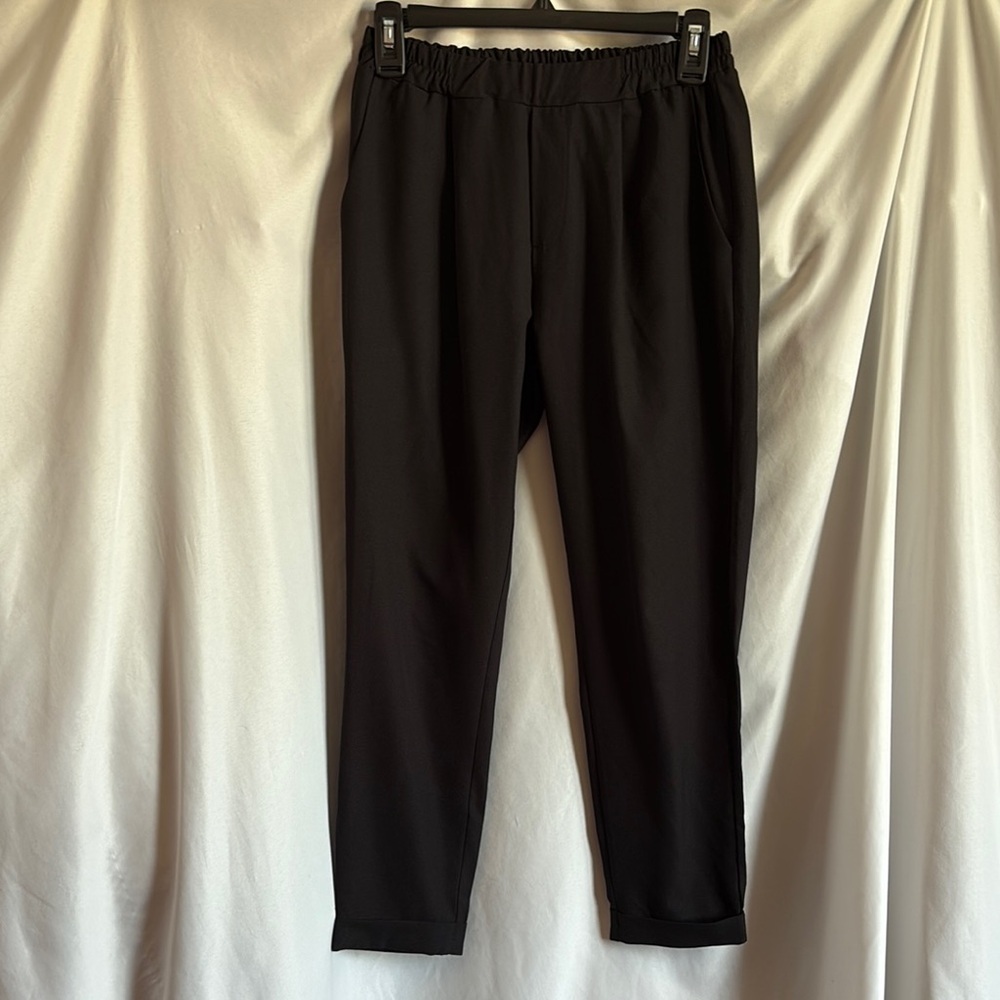 SM222 Elegant Black Women's Straight Leg Pants